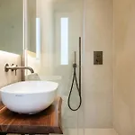 Skylife Minimalist Boutique Apartment Rome
