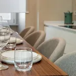 Skylife Minimalist Boutique Apartment *