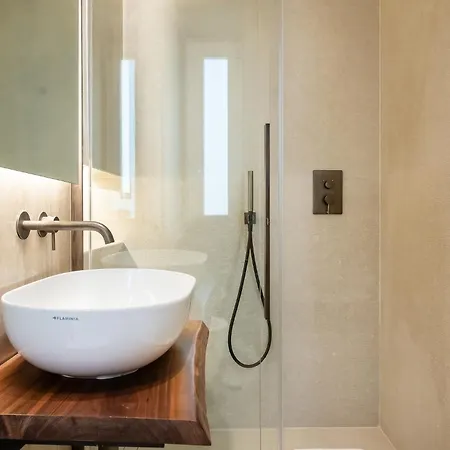 Skylife Minimalist Boutique Apartman Róma