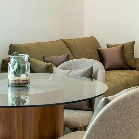 Skylife Minimalist Boutique Apartman